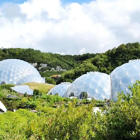 White Eden - Explore Cornwall From A Comfy St Austell
