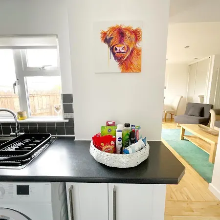 White Eden - Explore Cornwall From A Comfy *