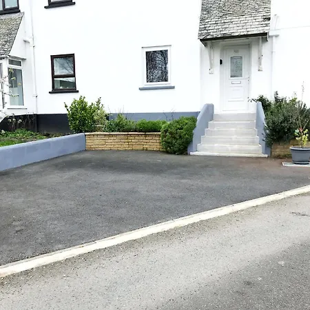 White Eden - Explore Cornwall From A Comfy St Austell